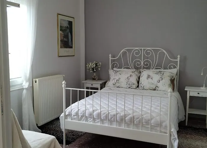 Sunday Apartment Chania 2A